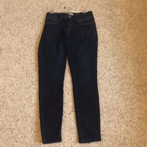Democracy "Ab" technology dark skinny jeans size 6